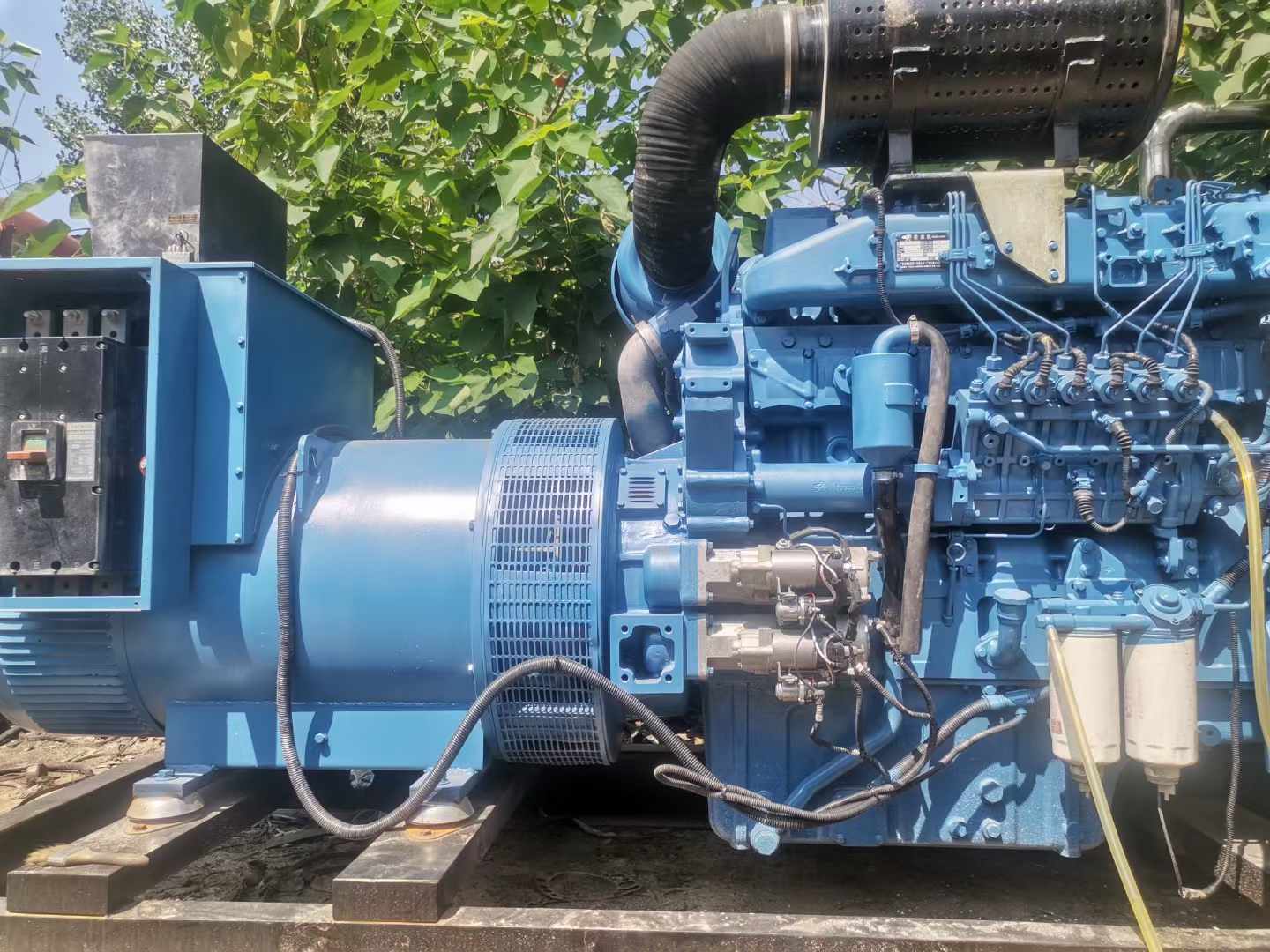 鱼台详细说明降低 800kW 柴油发电机输出电流波动的方法