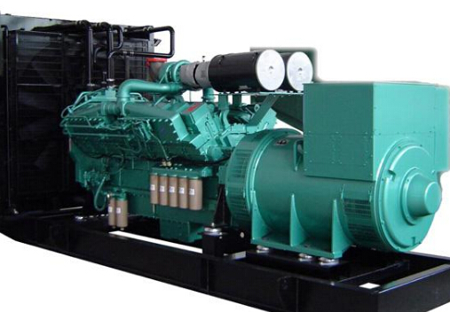 鱼台冬季柴油发电机组启动前应进行哪些预热操作？